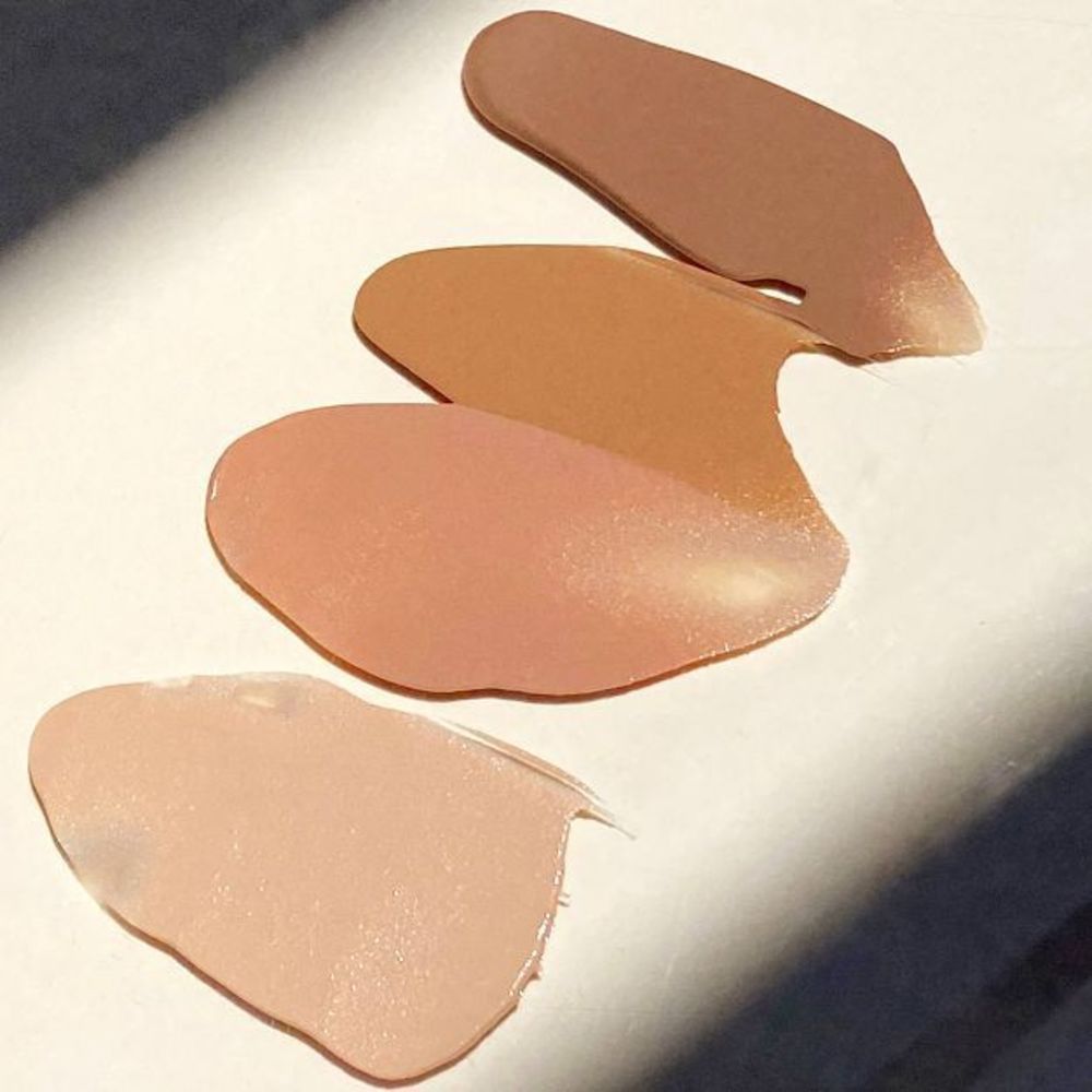 C'est Moi Tinted Moisturizing Lotion with SPF 30 - 1 fl oz Cocoa - Picture 3 of 4